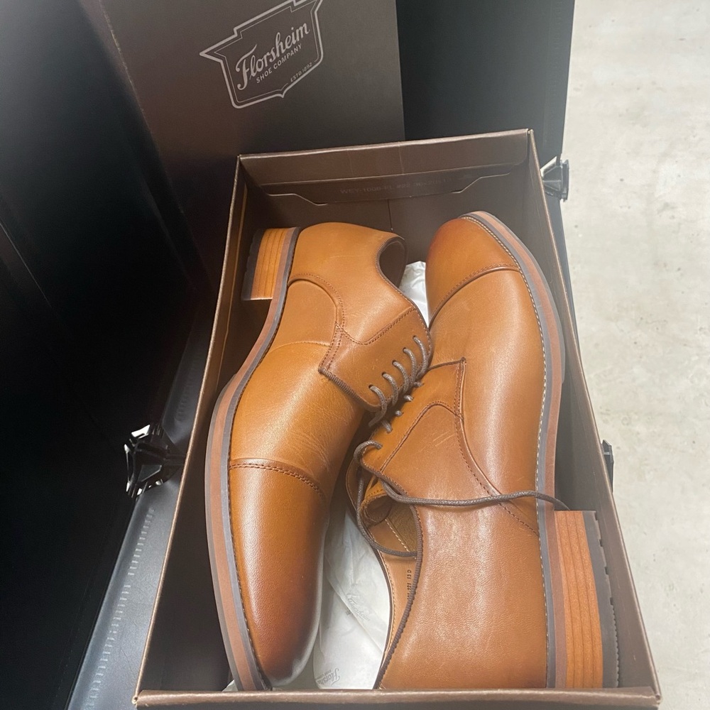 Florsheim Tan Leather Oxford Shoes
